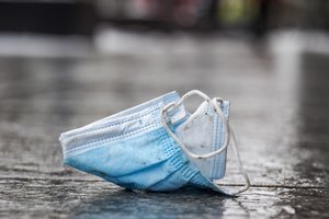 Utilizavimo išlaidoms augant, Vokietijoje sudeginta 3 mlrd. nepanaudotų COVID-19 kaukių