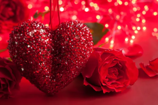 Artėja Valentino diena: TOP pasiūlymai, kaip pradžiuginti mylimą žmogų