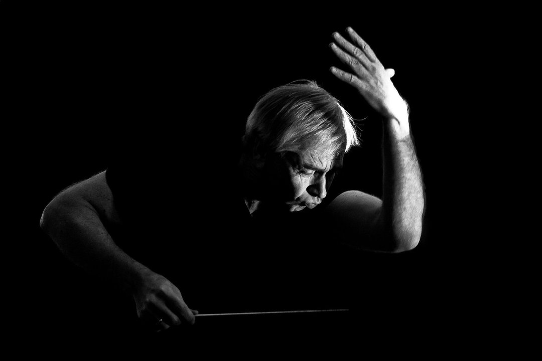 Maestro Gintaras Rinkevičius: „Lohengrinas“ turi šviesos idėją, be kurios mūsų pasaulis tiesiog žlunga“