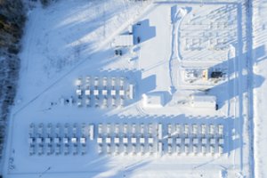 Estija stiprina energetinį atsparumą – Kysoje atidaromas vienas didžiausių žemyninės Europos baterinių energijos kaupimo parkų „Hertz 1“