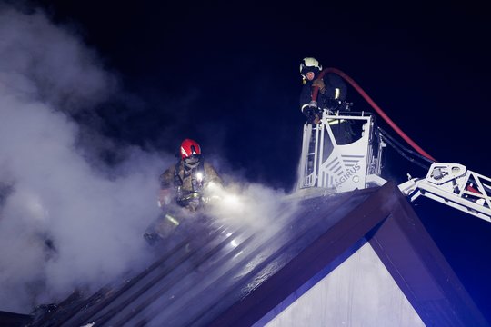 Prienų rajone kilusio gaisro metu sužalotas vyras