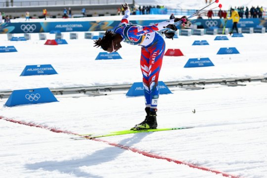 Sirgalių širdis užkariavo lietuvį aplenkęs slidininkas iš Haičio: pokalbyje su Lrytas – jaudinantys žodžiai