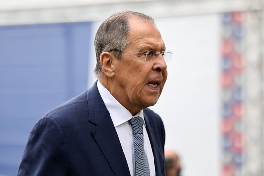 Karas Ukrainoje. Vaizdo įraše – įspūdingas Ukrainos F-16 naikintuvo manevras