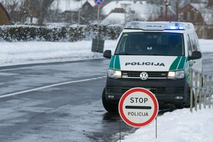 Klaipėdos policijos reidai: užfiksuota daugiau nei 30 be diržų važiavusių žmonių, neprisegti buvo ir 4 vaikai