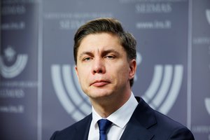 Po skandalingų STT kratų prakalbo ir M. Sinkevičius