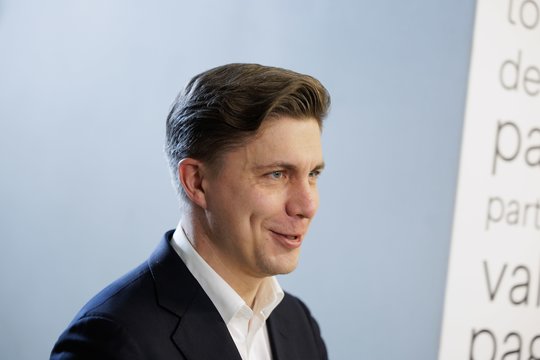 M. Sinkevičius: siekiant atkurti santykius su Kinija, Lietuva nesižemins ir keliais iki Pekino neis