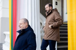 Sunkiai žodžius renkantis V. Sinkevičius – apie pokalbį su S. Skverneliu ir šokiravusią žinią