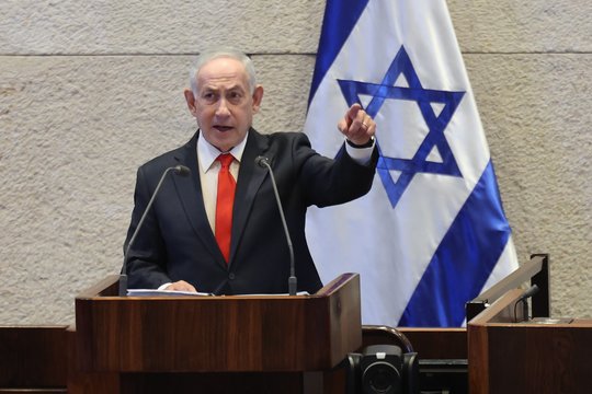 B. Netanyahu sieks įtikinti D. Trumpą dėl Irano balistinių raketų keliamos grėsmės