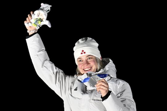 Latvijoje – olimpinė euforija: rogutininkė E. Bota nusiskynė sidabrą