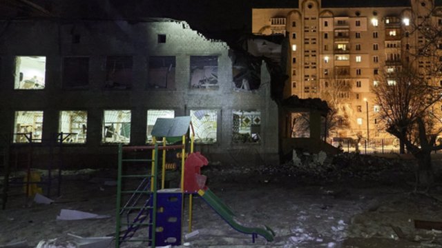 Rytų Ukrainoje – aukų pareikalavęs smūgis: žuvo 4 žmonės, tarp jų 3 mažamečiai