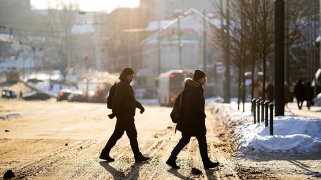Per šalį slinks krituliai: sulauksime sniego, šlapdribos, vietomis pereinančios į lietų