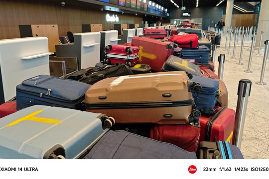 Į Vilnių atvykęs užsienietis liko be bagažo – vagystę užfiksavo oro uosto vaizdo kameros