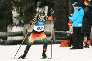 Po finišo Lietuvos biatlonininkė kritikams rėžė: „Užsidėkite slides ir pabandykite pavažiuoti“