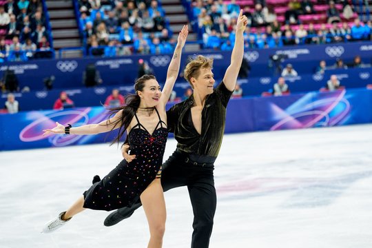 Olimpinių medalių šiluma ant šaltojo ledo Milane – ledo šokėjai A. Reed ir S. Ambrulevičius siekia apdovanojimų