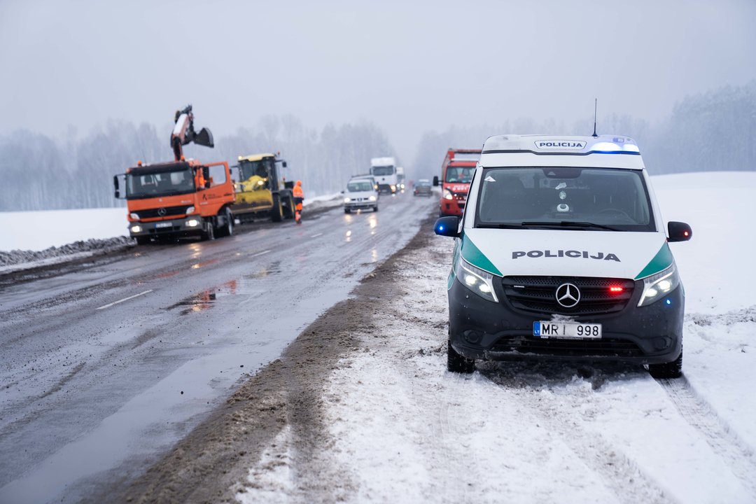  Per avariją nukentėjo trys žmonės. <br> G.Bitvinsko nuotr. 