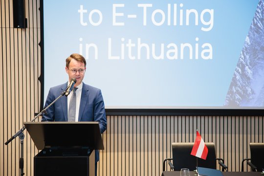 Pristatė į Lietuvą įžengsiančią „e-tolling“ sistemą: įvardijo, kaip gyventojai bus apmokestinami