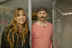 V. Poderytė-Bernatavičė parodė ypatingą sūnaus Ato žaislą: saugo jį netrukus gimsiančiai dukrai