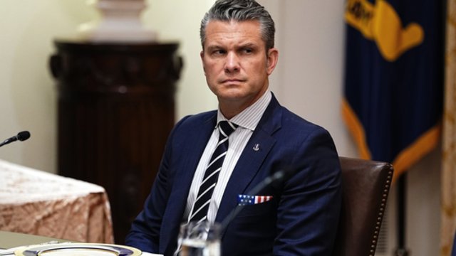 NATO gynybos ministrų susitikime nepasirodė svarbus asmuo: kyla abejonės dėl JAV įsipareigojimų