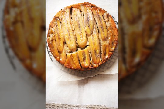 Apverstas bananų ir sausainių pyragas: net sotūs prašys dar gabaliuko