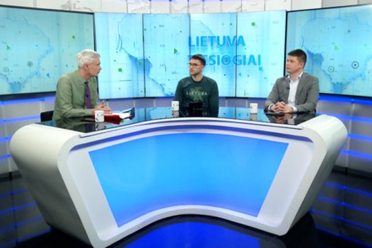 Kas pelnosi iš sankcijų Baltarusijai ir ko vengia „socdemai“?