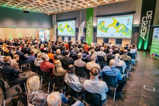 Ūkininkams prognozuoja sudėtingus metus: kokie sprendimai padės uždirbti daugiau?