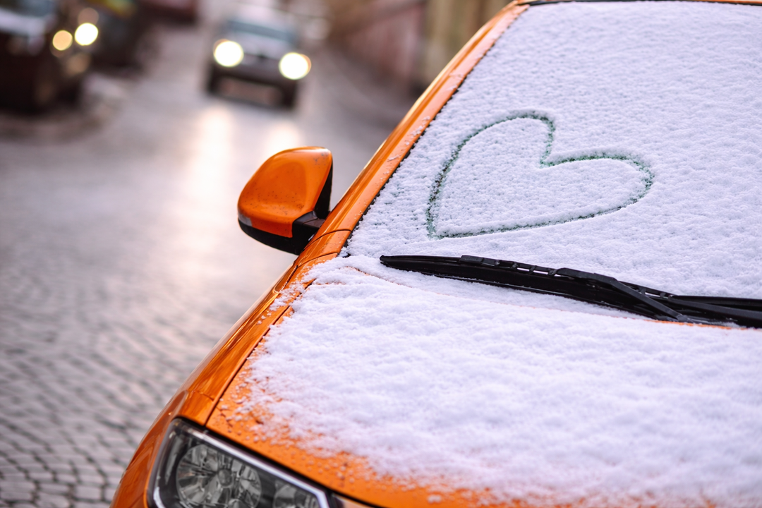 Valentino diena kitaip: lietuviai prisipažino, kuriai automobilio markei atiduotų širdį