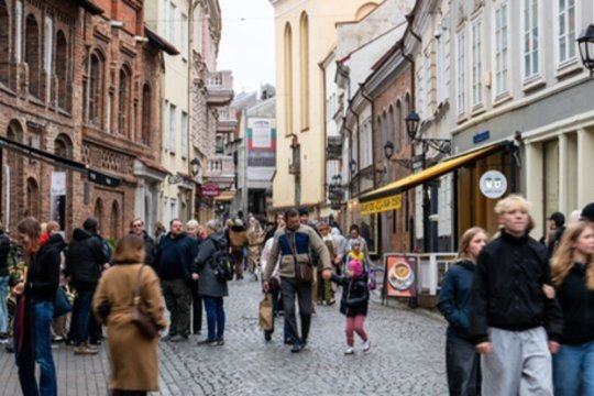 „Valanda su Valatka“ – Lietuva, klaidžiojanti tarp vertybių ir dorybių