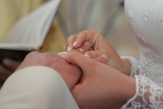 Įvardijo, kodėl svarbu atnaujinti santuokos įžadus: būtina prisiminti savo įsipareigojimus