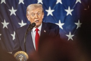 Rumunijos prezidentas dalyvaus D. Trumpo Taikos tarybos posėdyje stebėtojo teisėmis