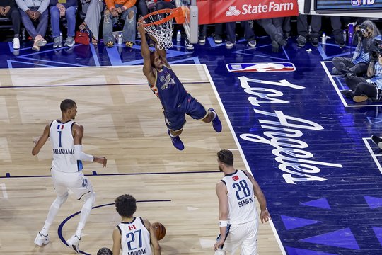 Naujo formato NBA „Visų žvaigždžių“ mačą-turnyrą laimėjo intrigą palaidojusi „Stars“ komanda