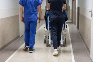 Nuo reabilitacijos Lenkijoje iki protonų terapijos Danijoje: kur gydytis vyksta lietuviai