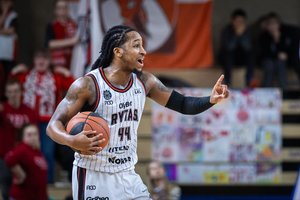 „Rytas“ vargo dėl pergalės Utenoje