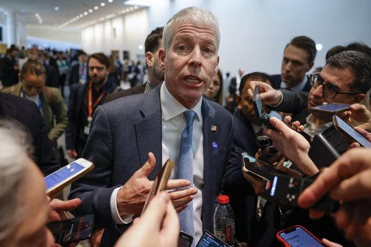 JAV energetikos sekretorius: JAV vienaip ar kitaip sustabdys Irano branduolines ambicijas