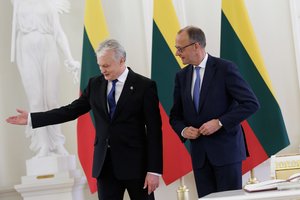 G. Nausėda sako, kad Vokietija laikosi įsipareigojimų: brigada bus dislokuota iki 2027 m. pabaigos