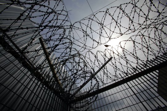 Jam į akį kritusią merginą žiauriai terorizuoti ėmęs Šiaulių rajono gyventojas keliaus už grotų 