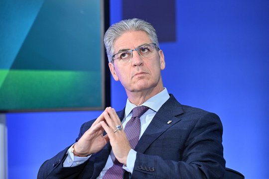 Po nesėkmių komentuojant olimpiados atidarymą traukiasi Italijos valstybinio transliuotojo sporto vadovas