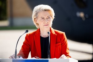 Tęsiantis deryboms dėl Grenlandijos likimo U. Von der Leyen planuoja kelionę į salą