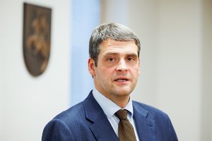 Po R. Žemaitaičio susitikimo su rinkėjais – piniginė bauda viešąją tvarką sutrikdžiusiai moteriai