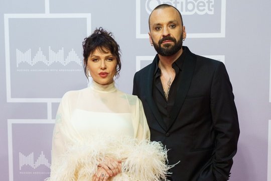 Ant „M.A.M.A.“ kilimo – šiltus jausmus demonstravę Jazzu ir T. Gryn: „Pati gražiausia moteris pasaulyje“