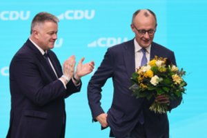 Vokietijos kancleris perrinktas konservatorių partijos pirmininku