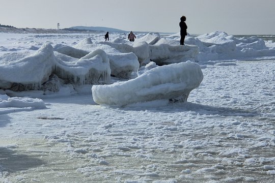 „Žiema vaidins, kad traukiasi“: žinoma sinoptikė patikslino prognozę ir įspėjo, kam pasiruošti