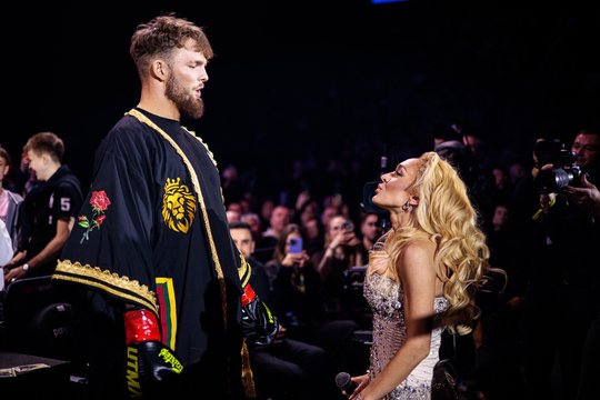 O. Pikul bučinys prieš kovą ir pergalė ringe – D. Dirkstys teisėjų sprendimu palaužė varžovą iš Moldovos