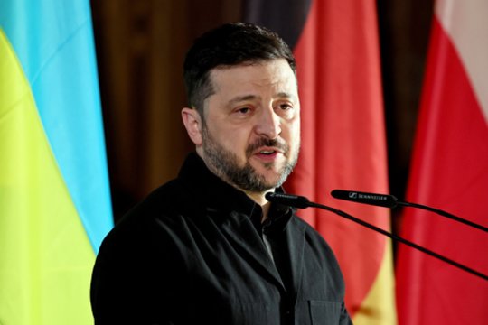 „Financial Times“: Iranas ir Rusija sudarė slaptą didelės vertės ginklų sandorį