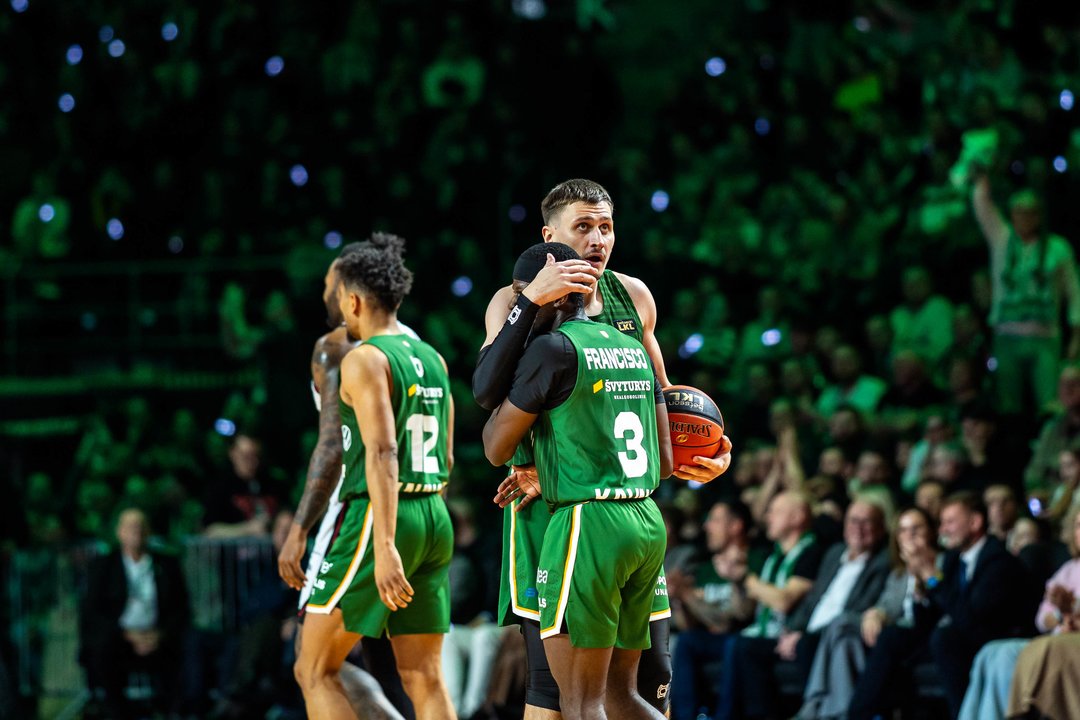 „Žalgirio“ kapitonas po „Ryto“ sutriuškinimo: „Tas pergalės džiaugsmas kažkiek netikras“