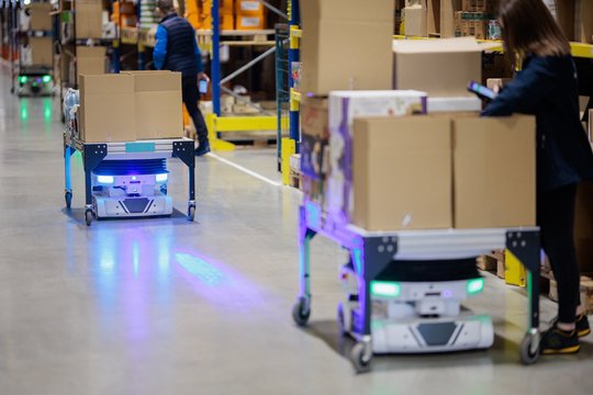 Lietuvoje pirmą kartą Europoje pritaikytas robotizacijos modelis, leidžiantis vytis „Amazon“