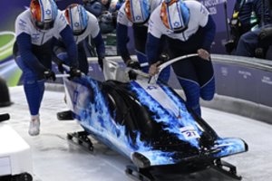 Žiemos olimpiada baigėsi dar vienu skandalu: už melavimą komanda patraukta iš rungties