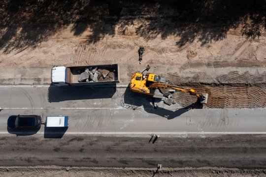 „Fegda“ už 4 mln. eurų atnaujins kelio ruožą už sostinės Pilaitės mikrorajono