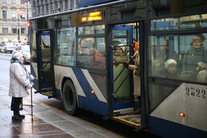 Rusijos pensininkus pasivijo badas: „Jau trejus metus nebuvau parduotuvėje“