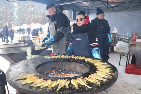 Palūšėje jau 9-oji „Trauk stintelę“ šventė