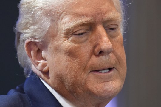 Iš D. Trumpo – grasinimai šalims, kurios žais žaidimus su muitais